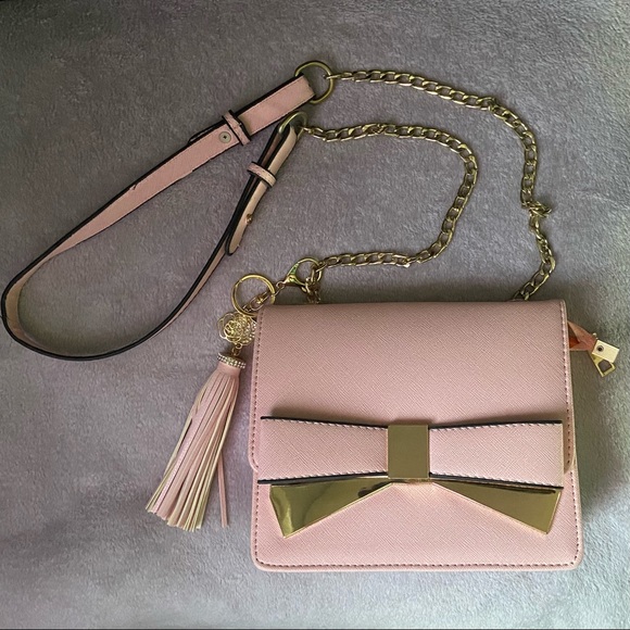 Handbags - Cute Pink Crossbody Bag
